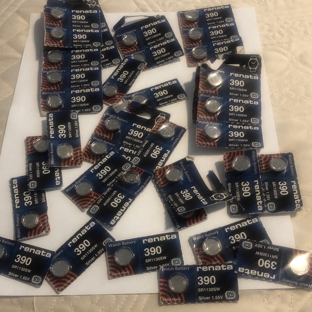 390 Silver Oxide Watch Batteries - Pack
